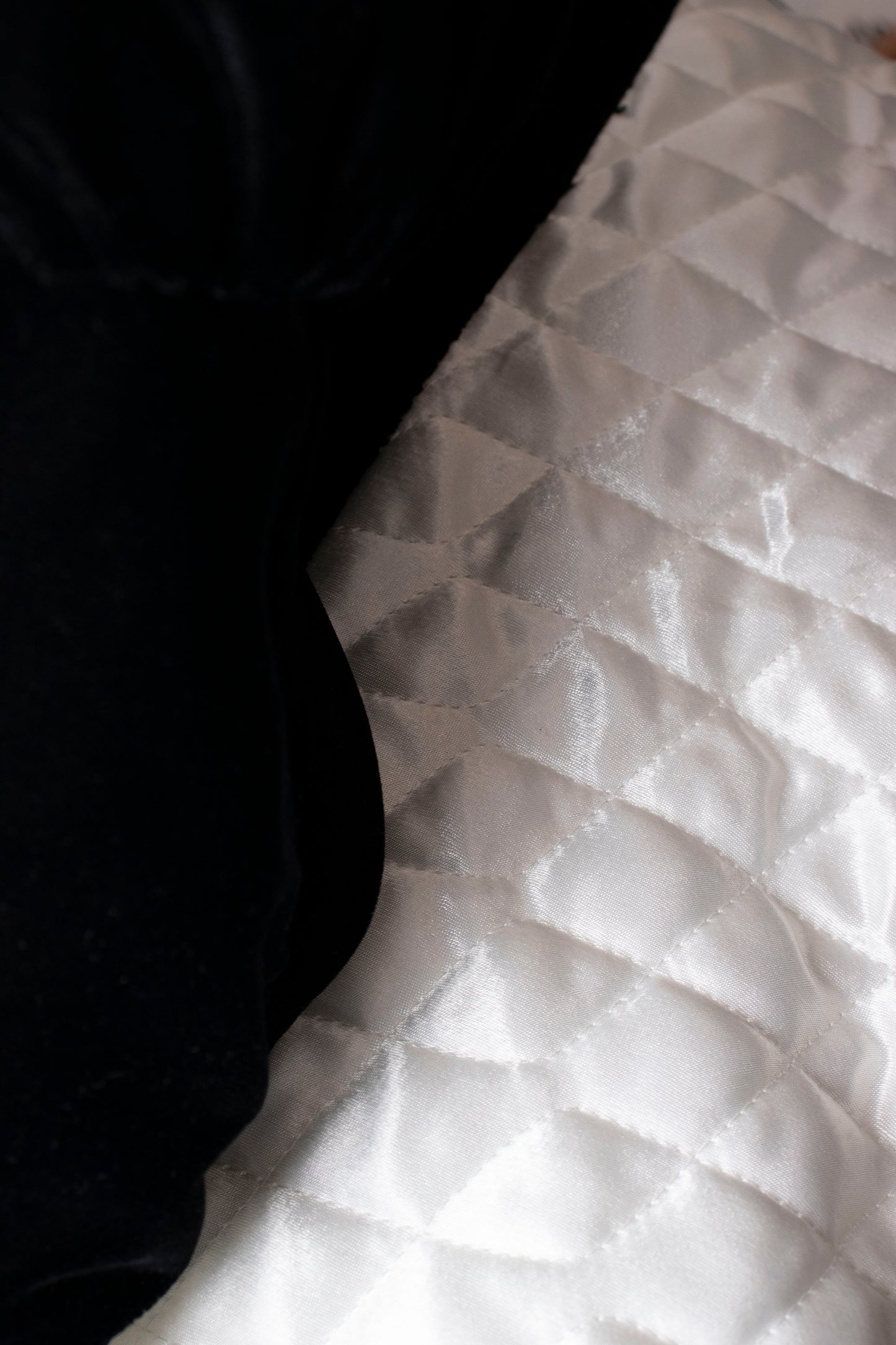 80s Black Velvet Robe M