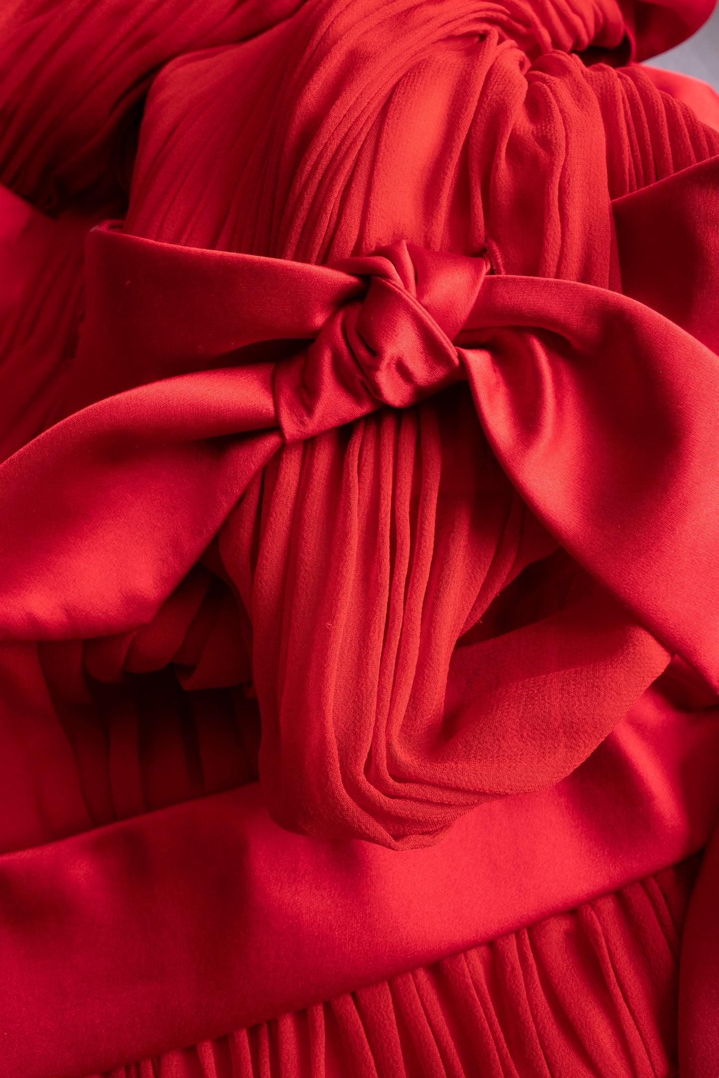 00s Red Silk Bow Skirt XS