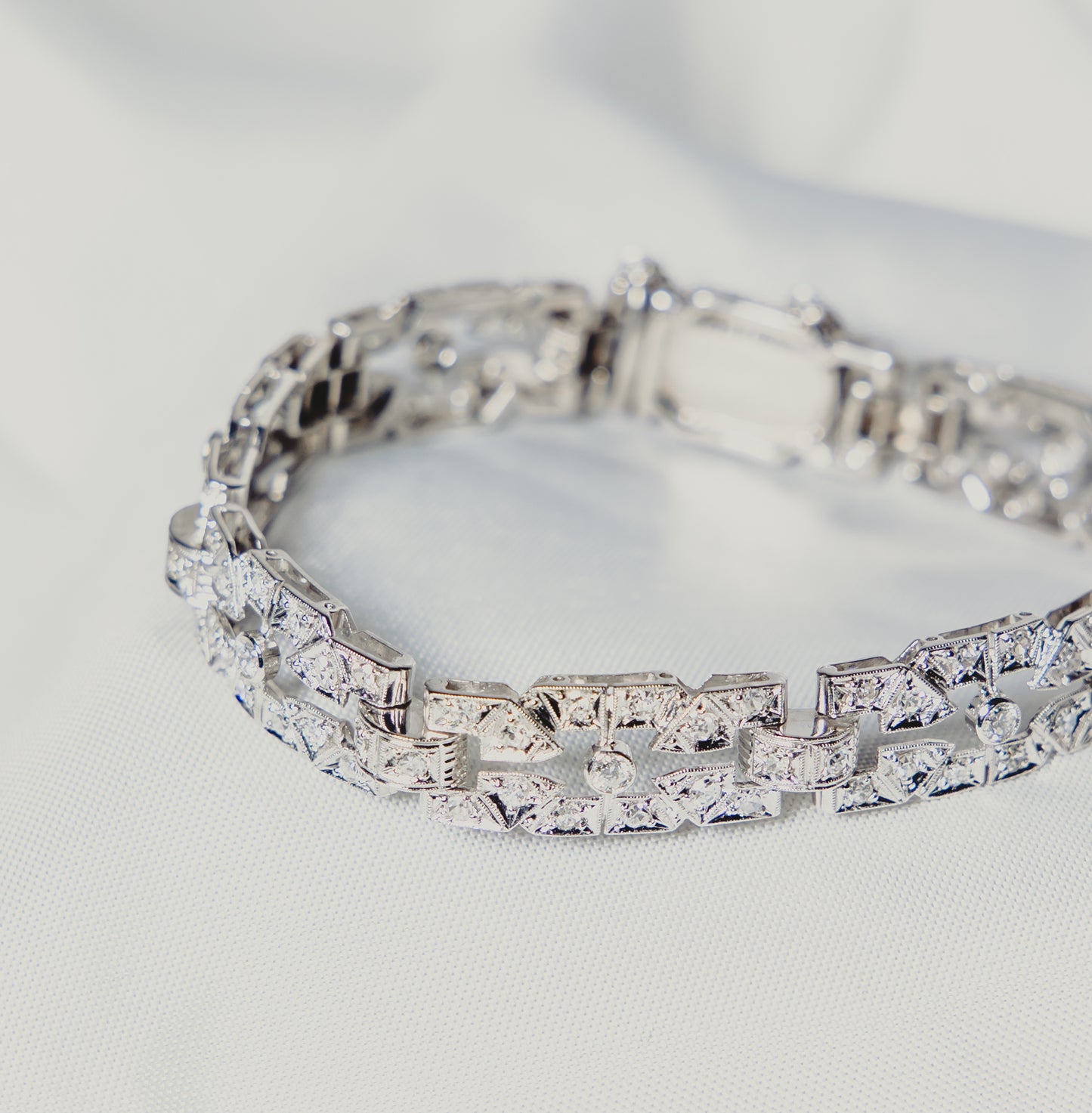 Art Deco Diamond & Platinum Bracelet