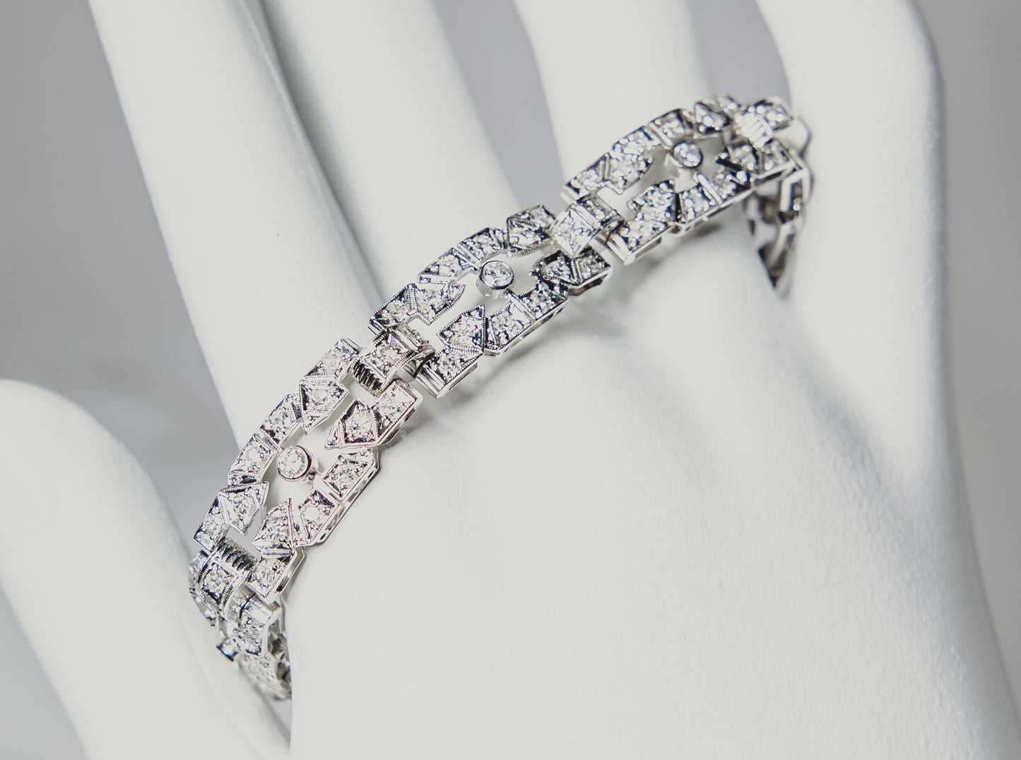 Art Deco Diamond & Platinum Bracelet