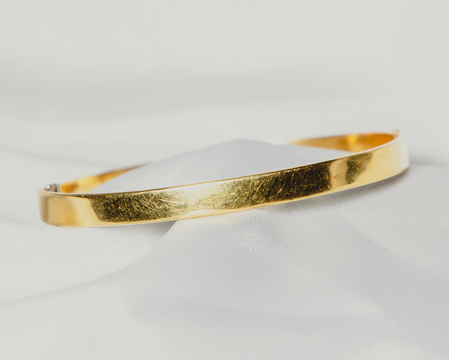 Gold Thin Bangle Bracelet