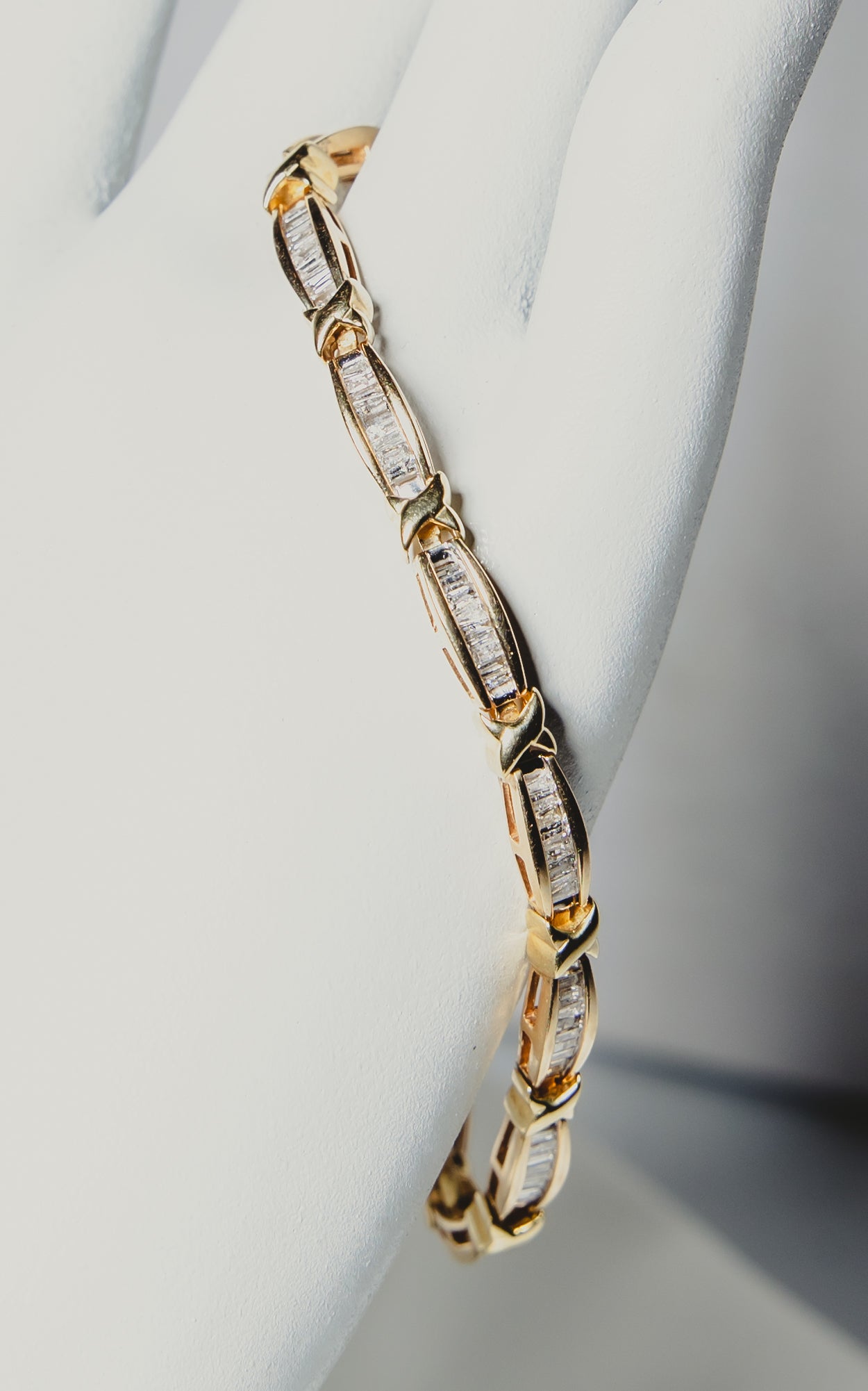 Diamond & Yellow Gold Link Bracelet