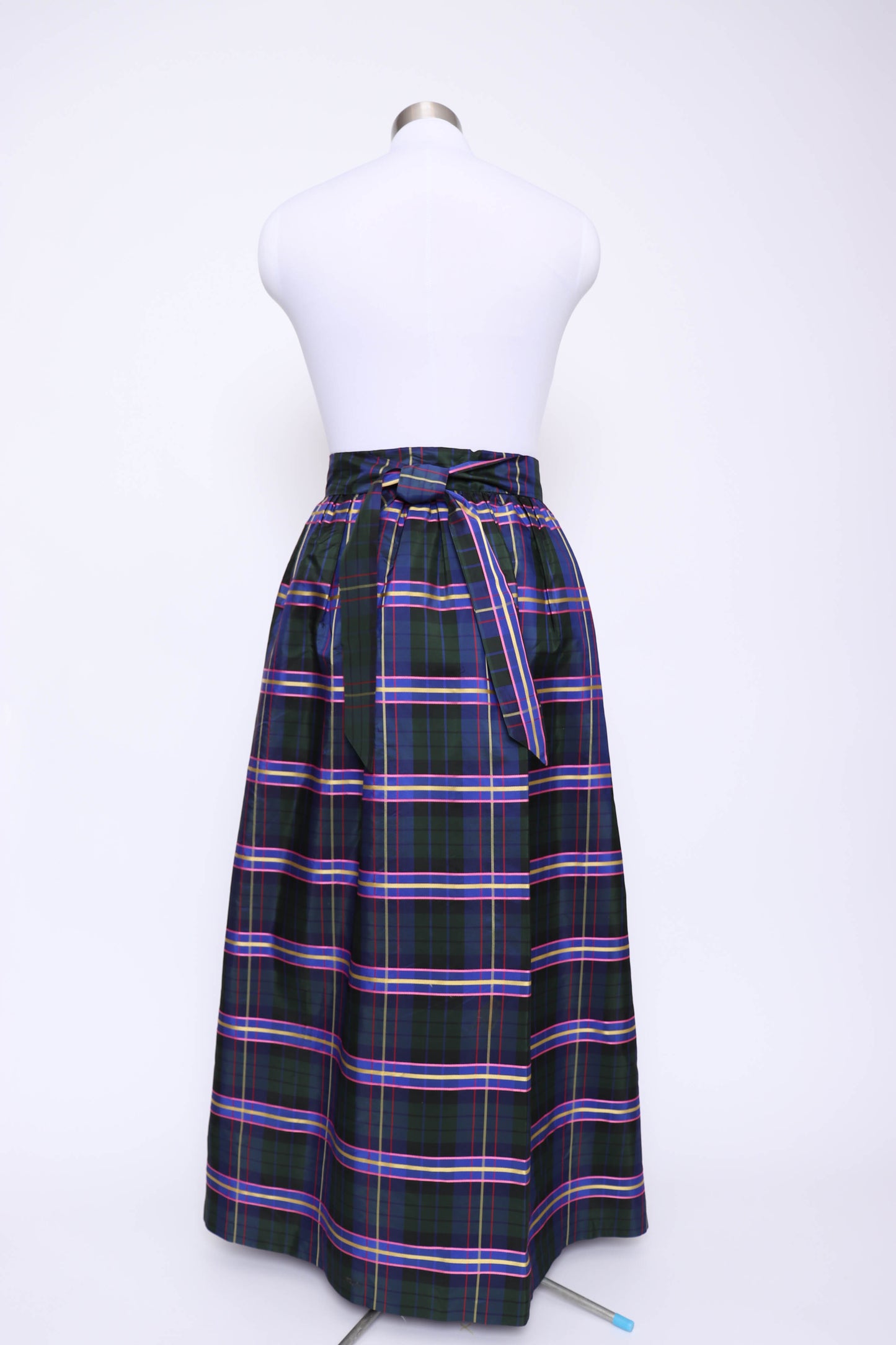 70's Ellen Tracy Plaid Taffeta Hostess Skirt L/XL