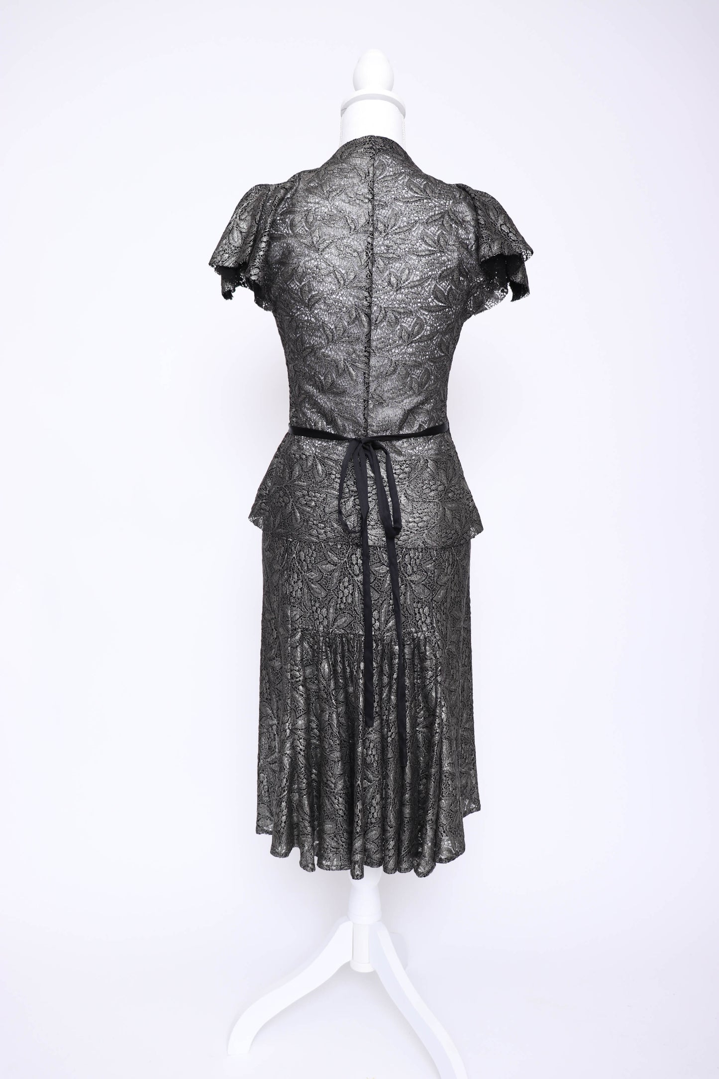 90's Diane Von Furstenberg Silver Lace Skirt Set XS/S