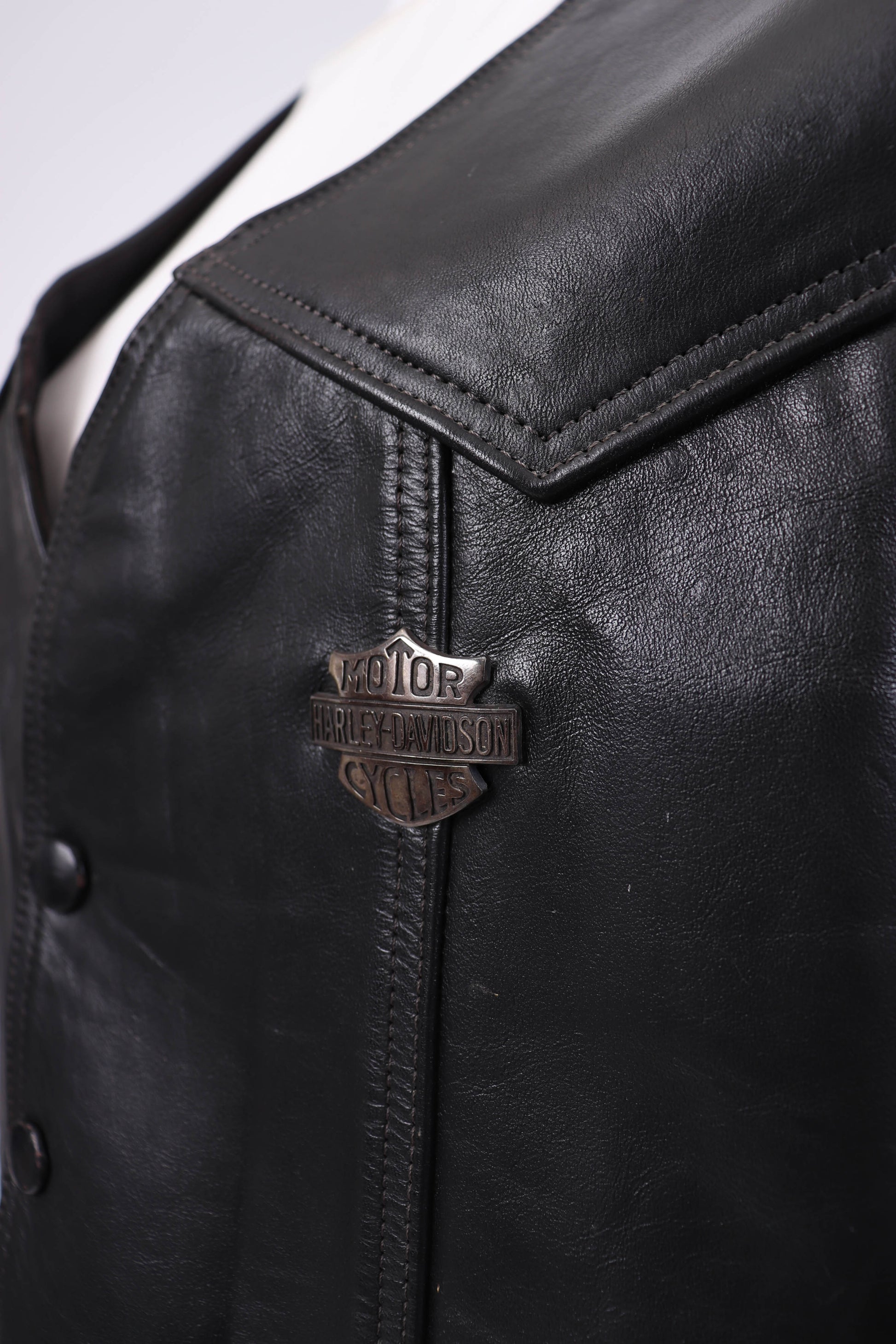 Vintage Harley-Davidson Black Leather Logo Shoulder Bag