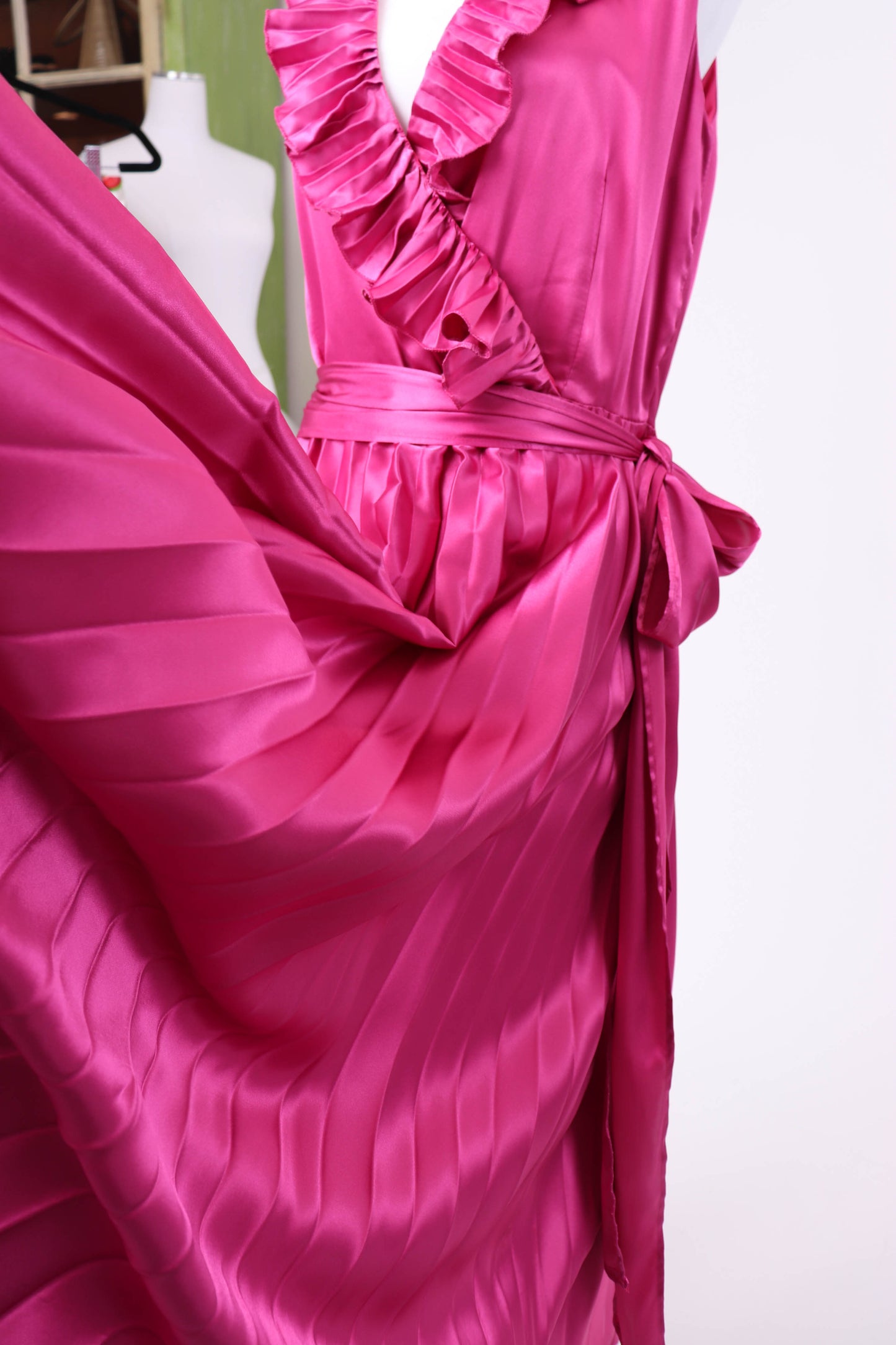 70's Fuchsia Satin Dress L/XL