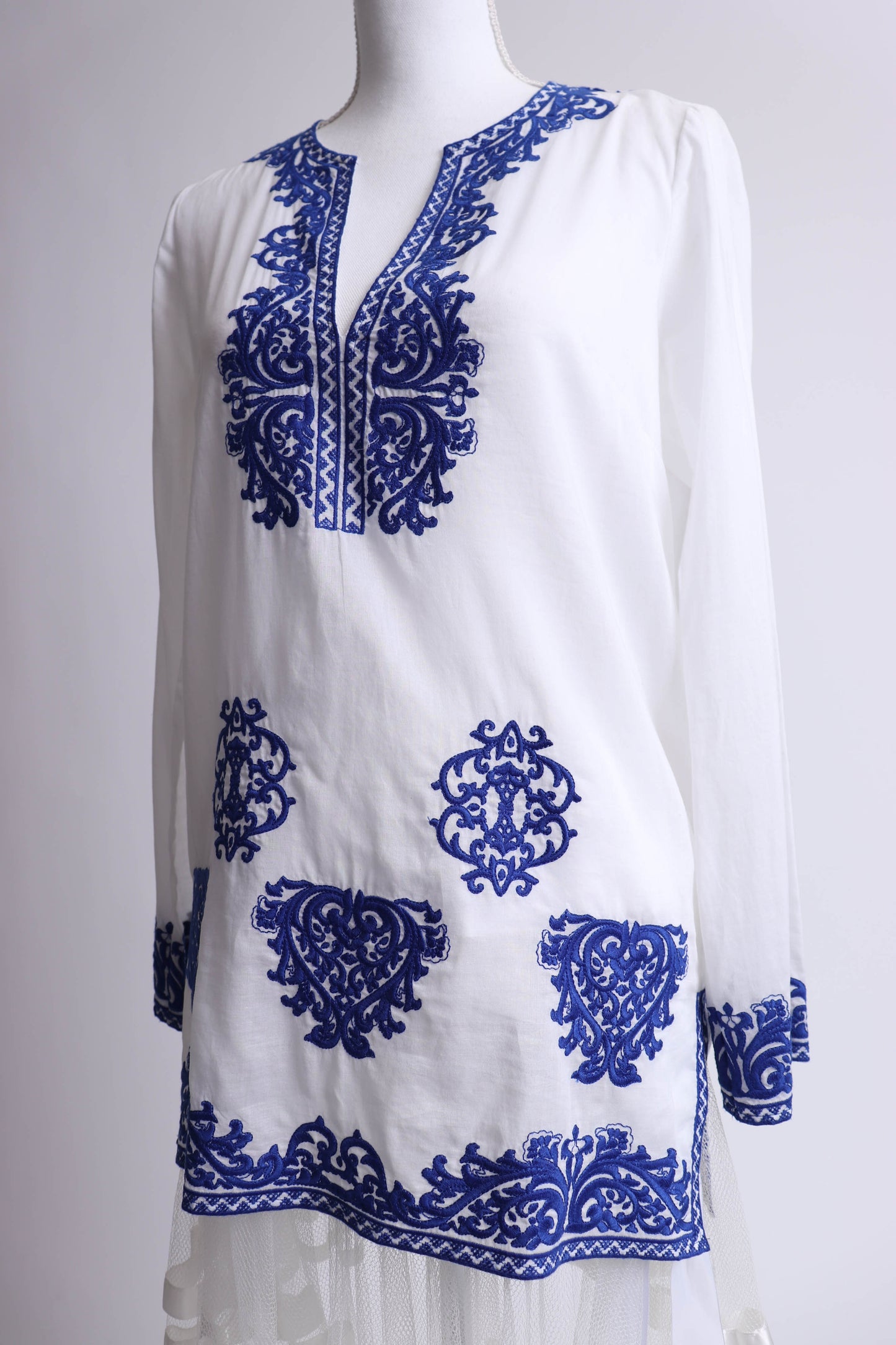 00's White and Blue Cotton Tunic S