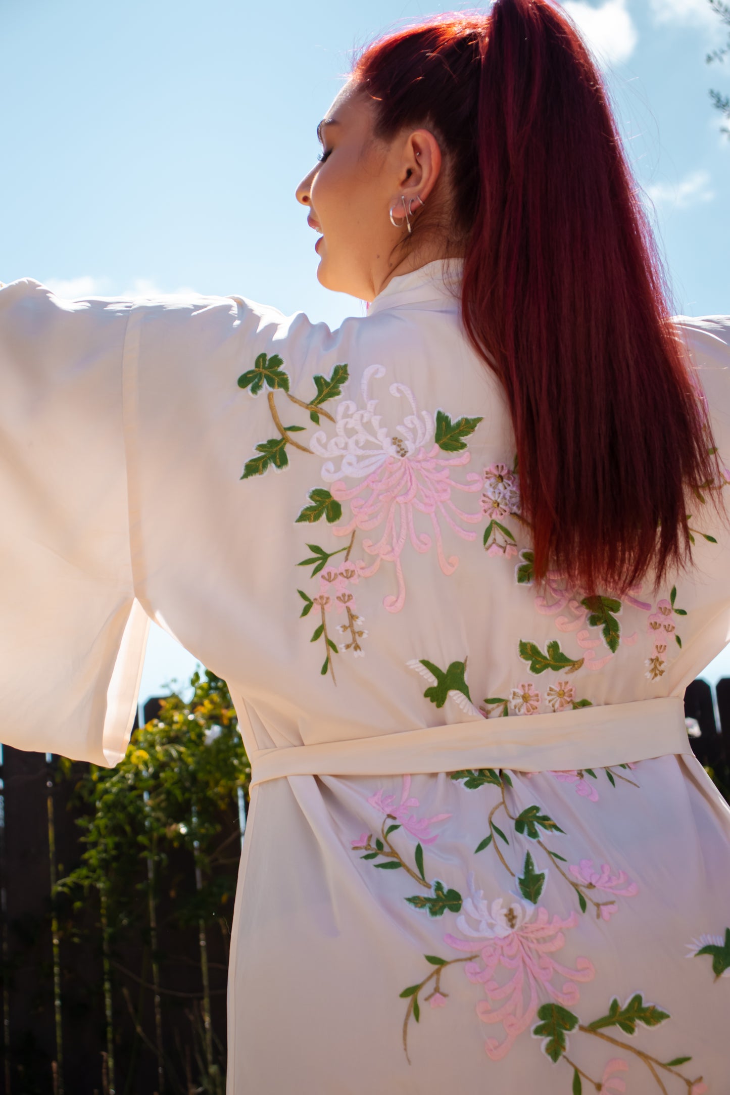 80's Blush Floral Japanese Kimono L/XL
