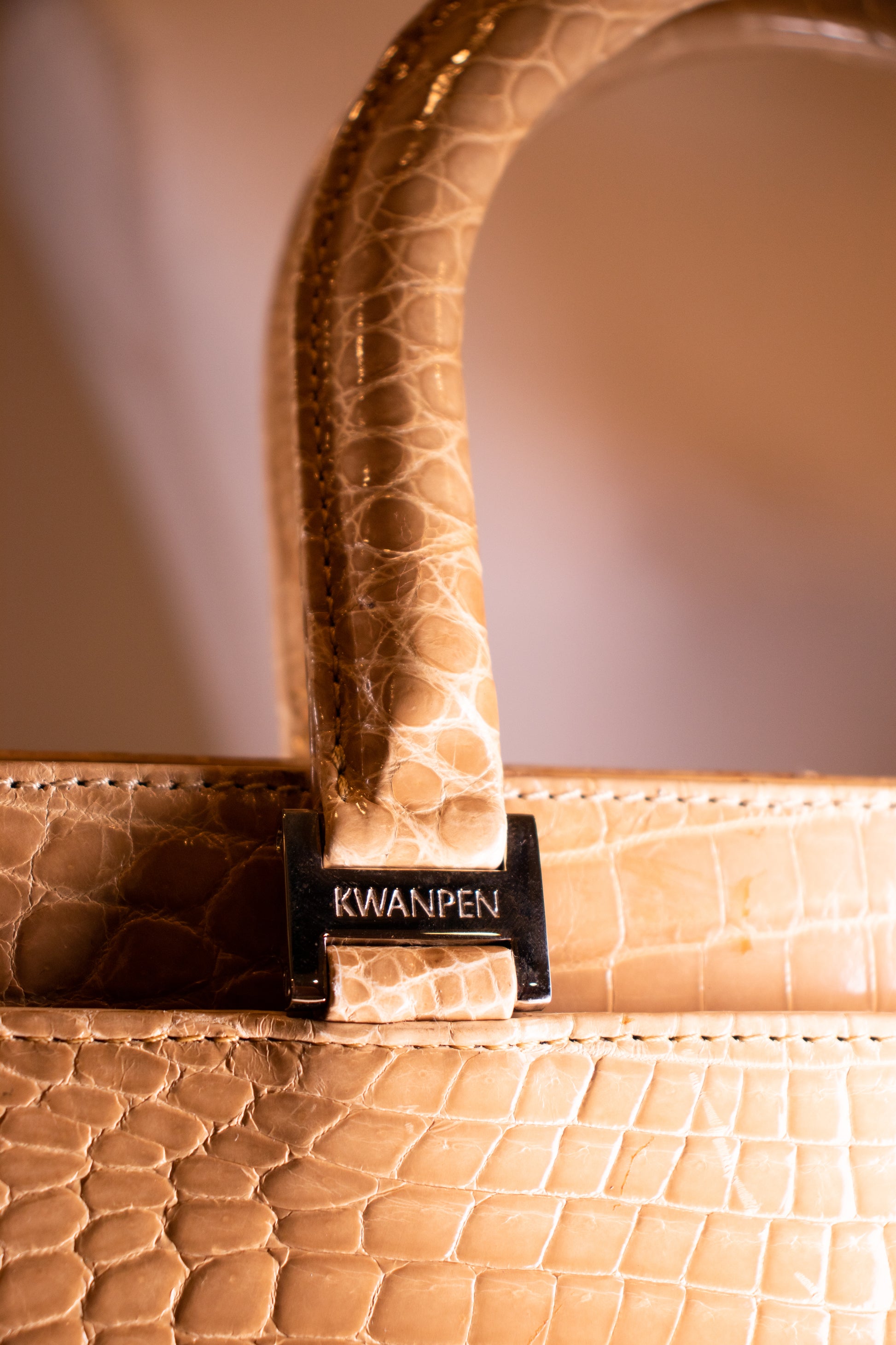 90's Kwanpen Crocodile Handbag