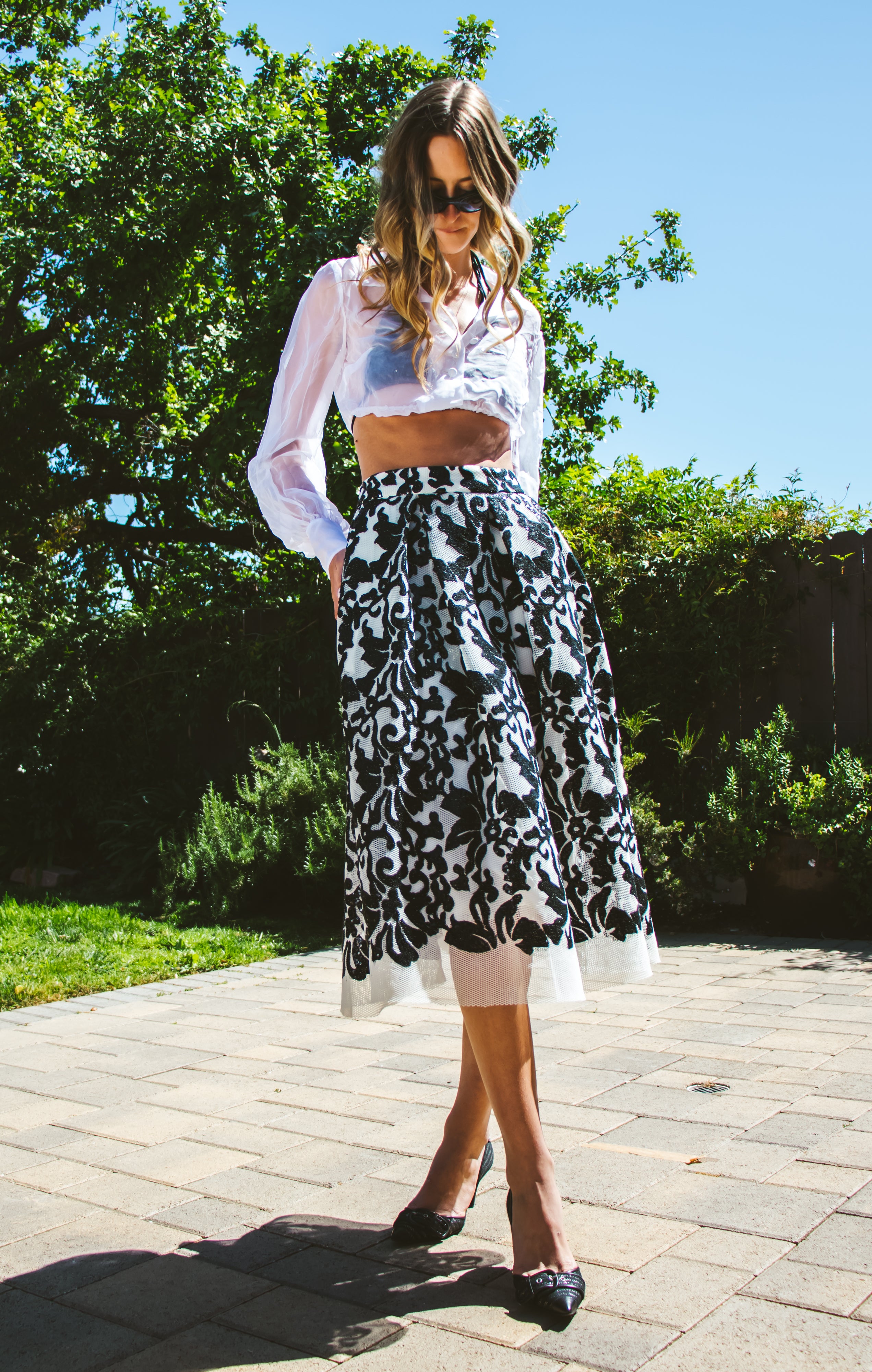 Sequin mesh outlet midi skirt